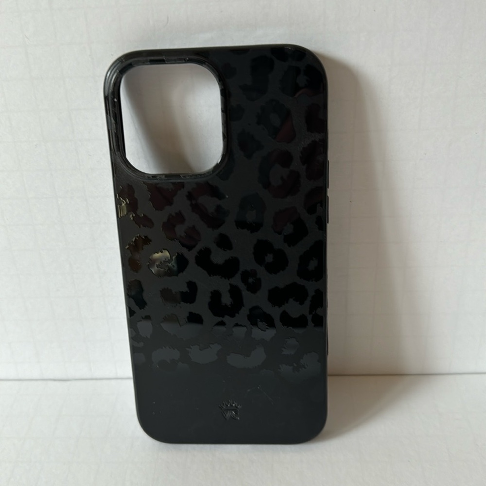 Velvet Caviar Black Leopard iPhone 13 Pro Max Case Mag Safe
